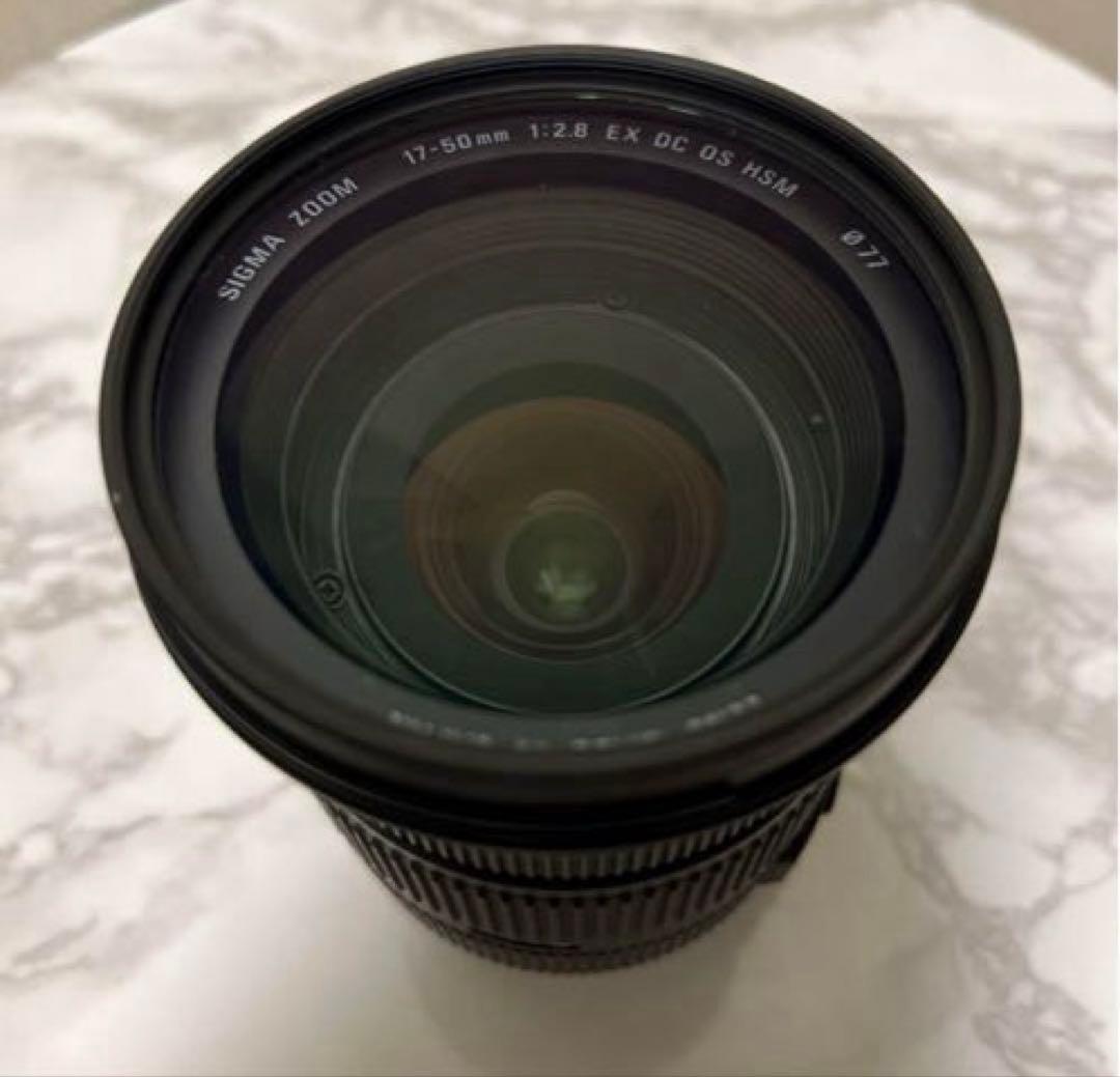 SIGMA 17-50mm F2.8 EX DC OS レンズ