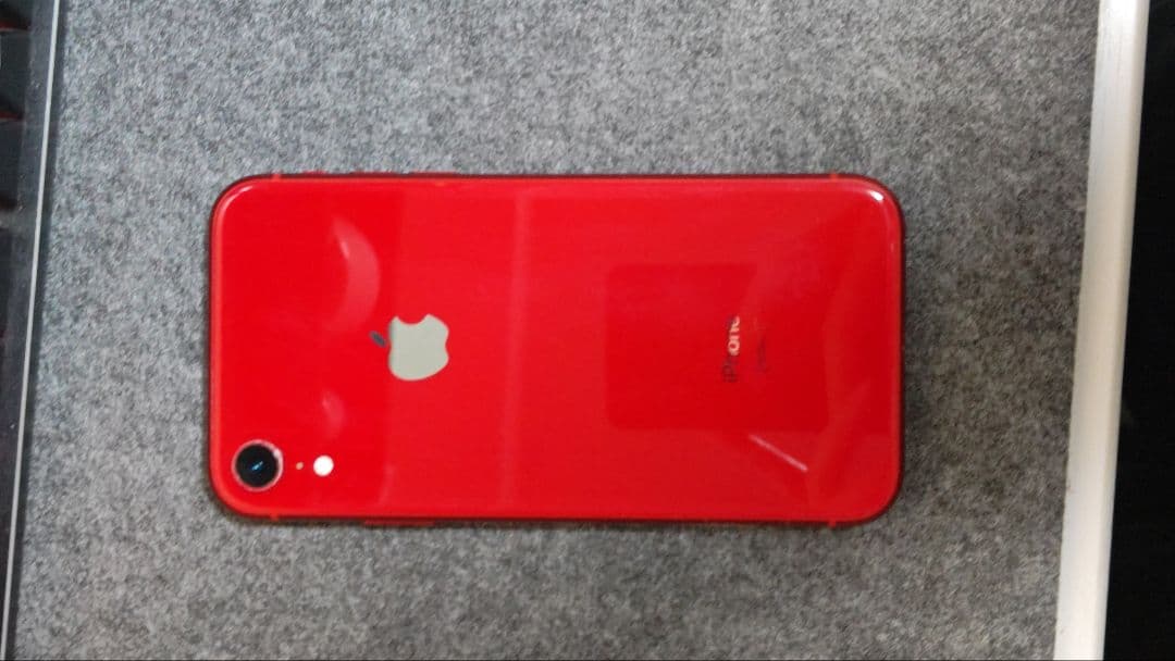 Apple iPhone XR 128GB AppleCare　バッテリー97%