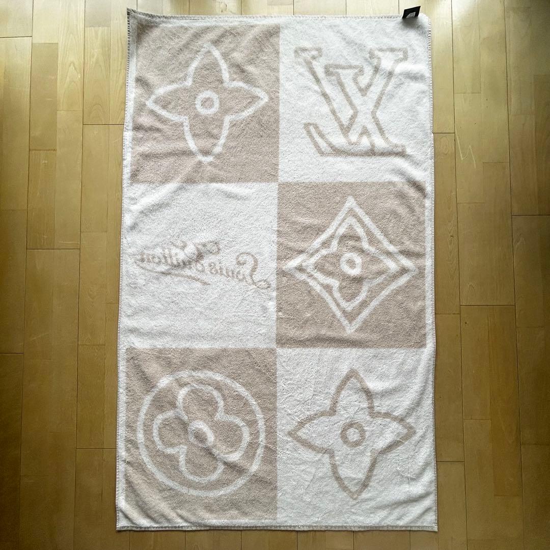 LOUIS VUITTON ビーチタオル　ブランケット　タイシェンヌ　ベージュ