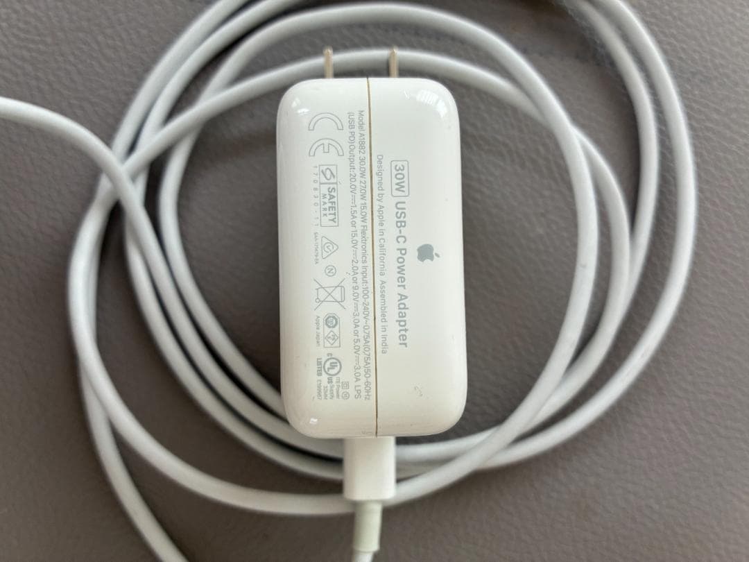 MacBook Air 2020 13インチ i5/8GB/512GB