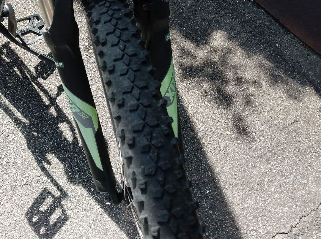 ジ*ー様 スペシャライズド　27.5　L　PITCH 引取可SPECIALIZE