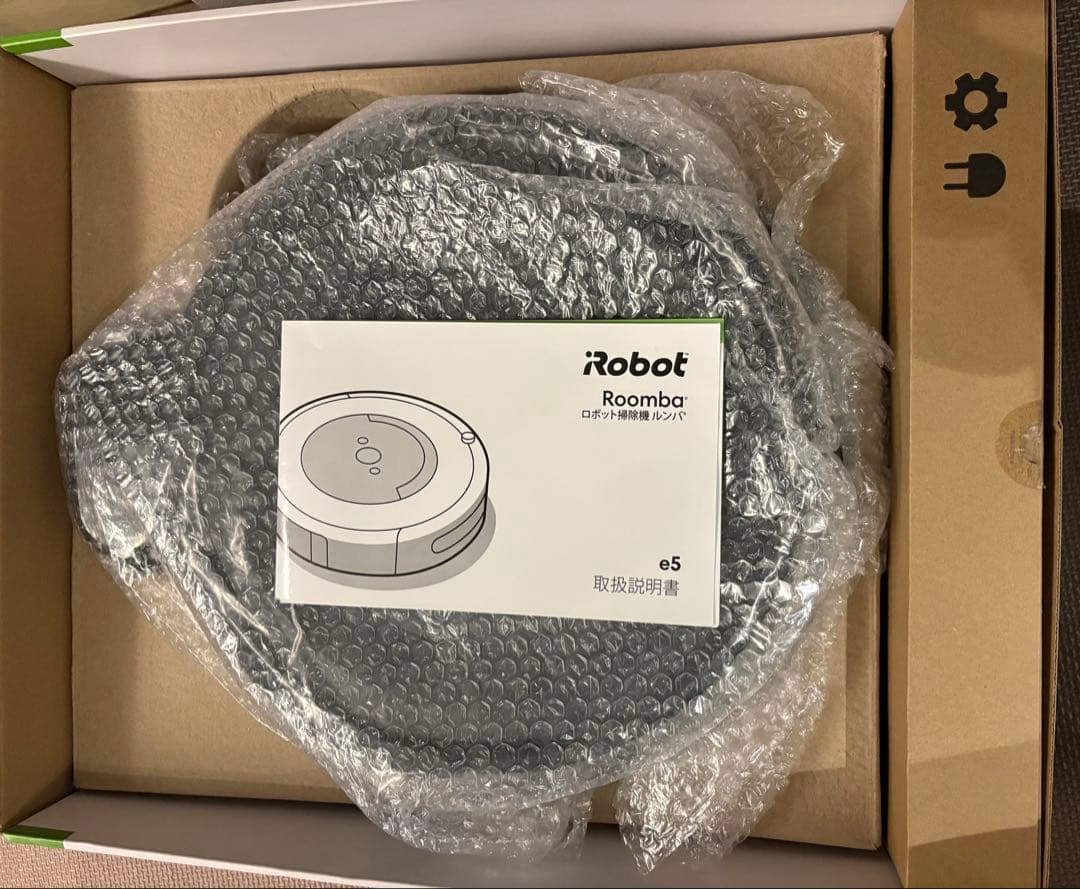 ✨週末SALE✨iRobot Roomba e5 黒色 本体 充電ドック付き