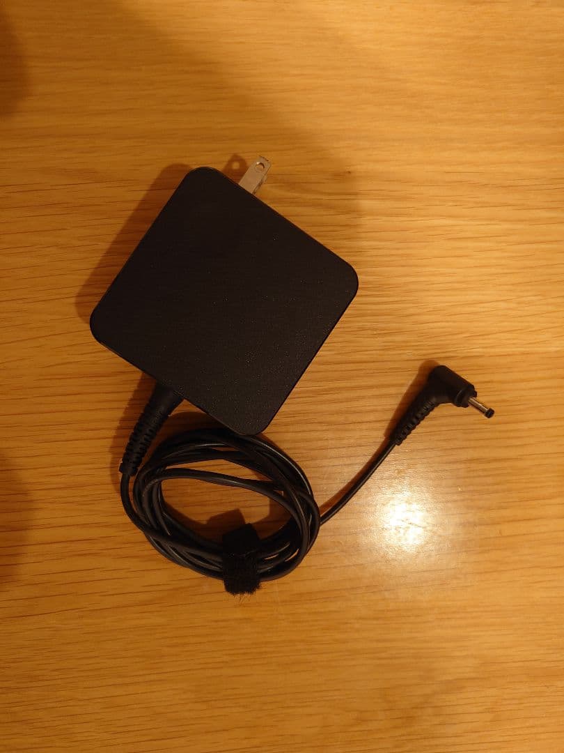 SSD1TB メモリ16GB i7搭載 ノートPC