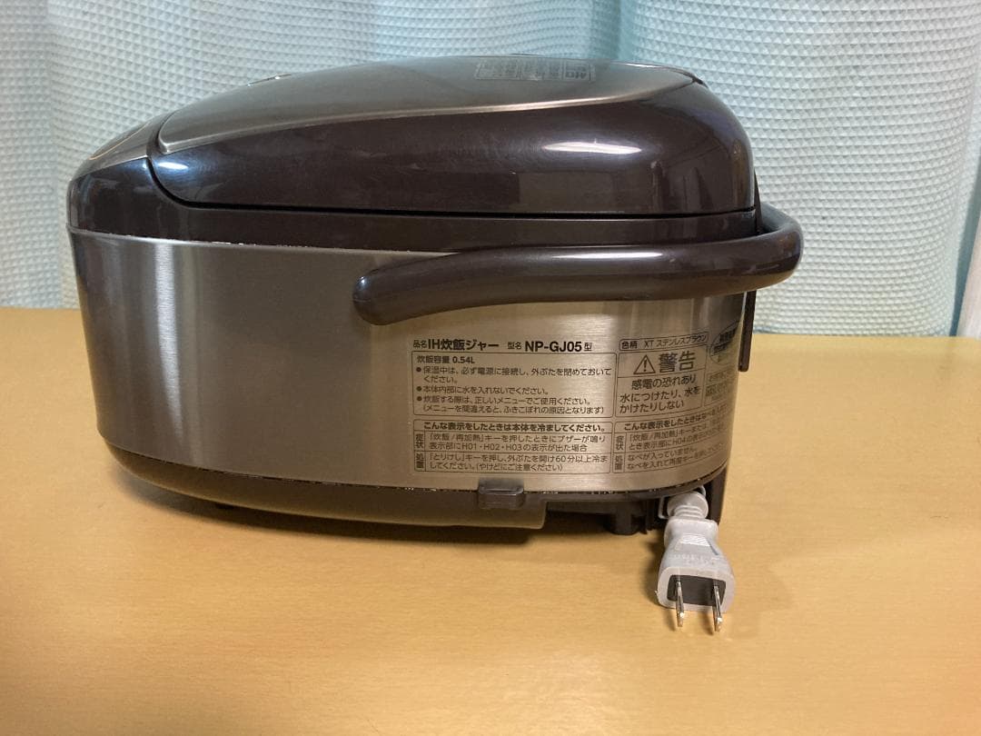 ★美品★象印 IH炊飯ジャーIH炊飯器 NP-GJ05 0.54L　2019年製