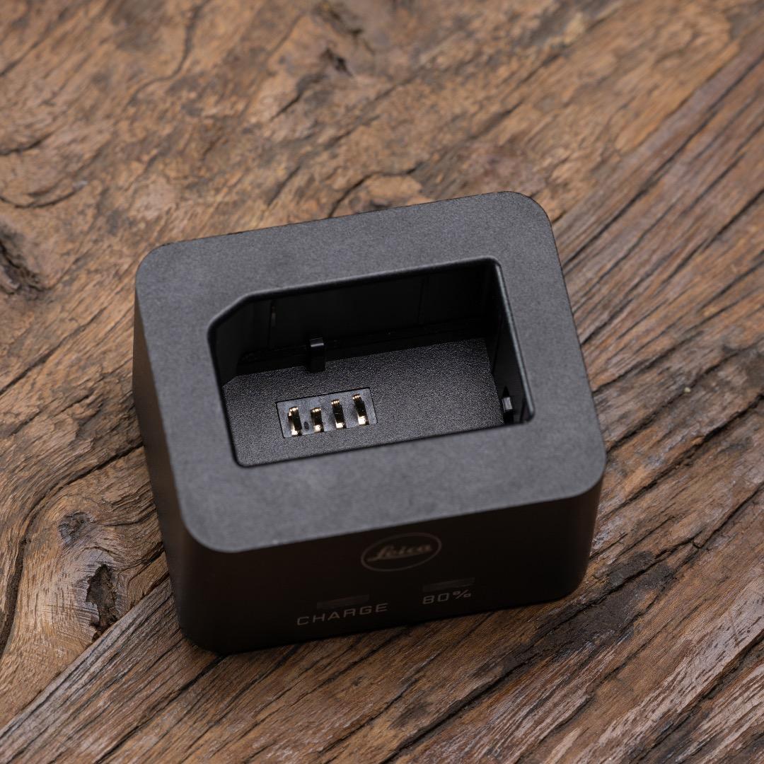 美品 Leica ライカ 純正 バッテリー充電器 BC-SCL7 M11対応