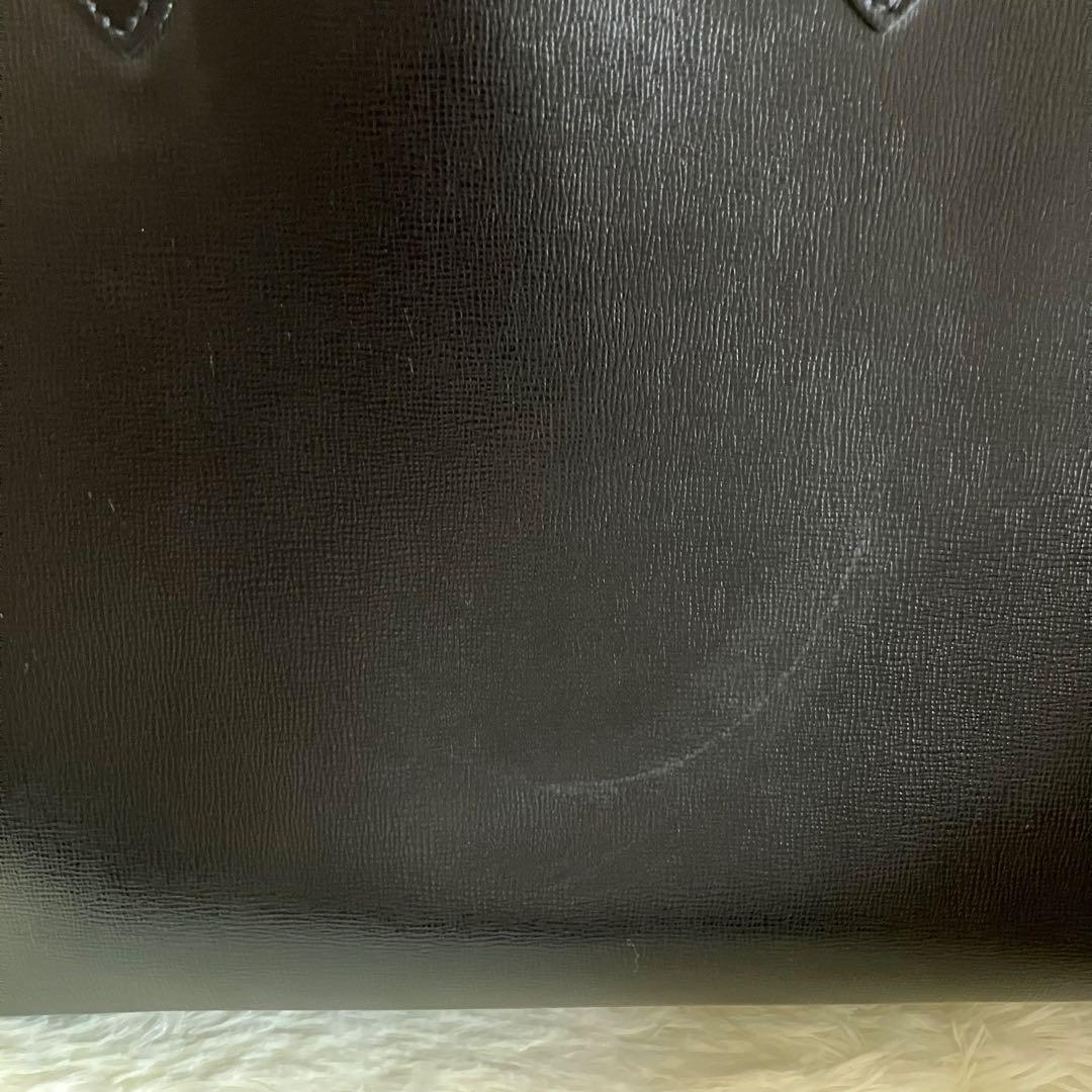 バーバリー　訳あり　タグ付き未使用　2WAY 保存袋　化粧箱　ビジネス　トート