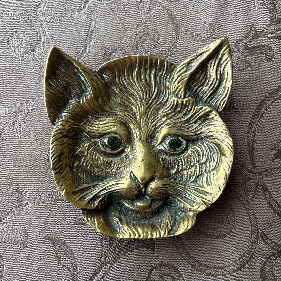 レア! ブロカント 緑の眼の猫のトレイブラス真鍮ビンテージアンティークガラスの瞳
