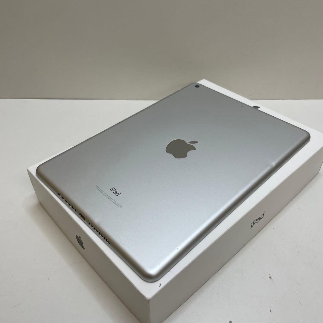 iPad 第5世代 32GB Wi-Fi 82%