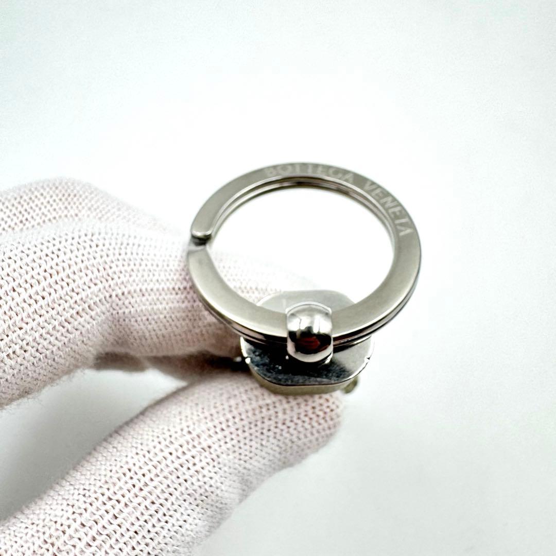 極美品✨BOTTEGA VENETA キーリング　カーキ　レザー