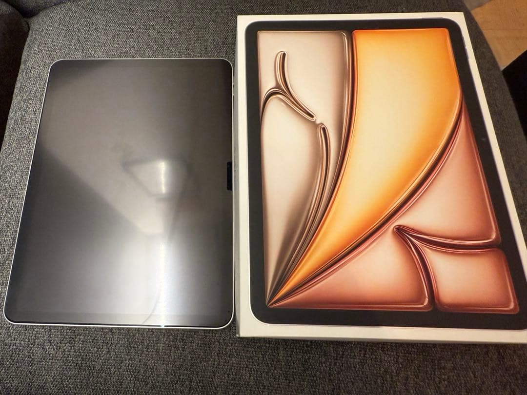 【早い者勝ち】超美品Apple iPad Air （M2）　 おまけ！カバー付き