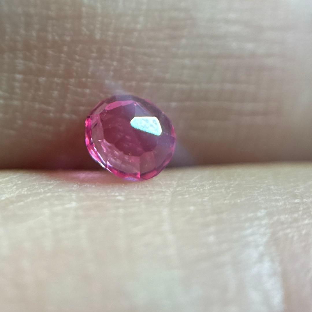 天然アヤナスピネル 0.320ct