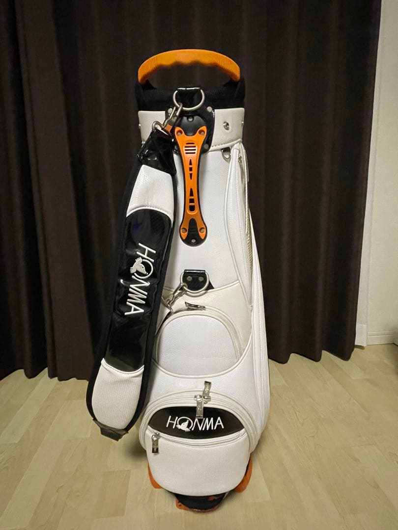 本間ゴルフ　HONMA ツアーワールドキャディバッグ