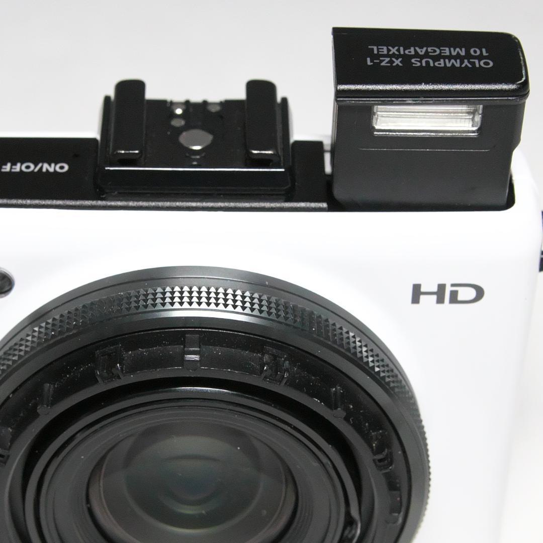 【訳あり】OLYMPUS デジタルカメラ XZ-1 ホワイト 自動開閉キャップ付
