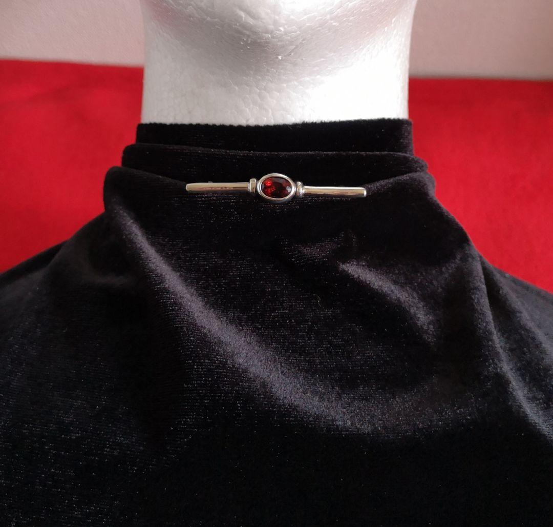 ヴィンテージ シルバー製 ブローチ 宝石 ガーネット アールデコフォルム 697