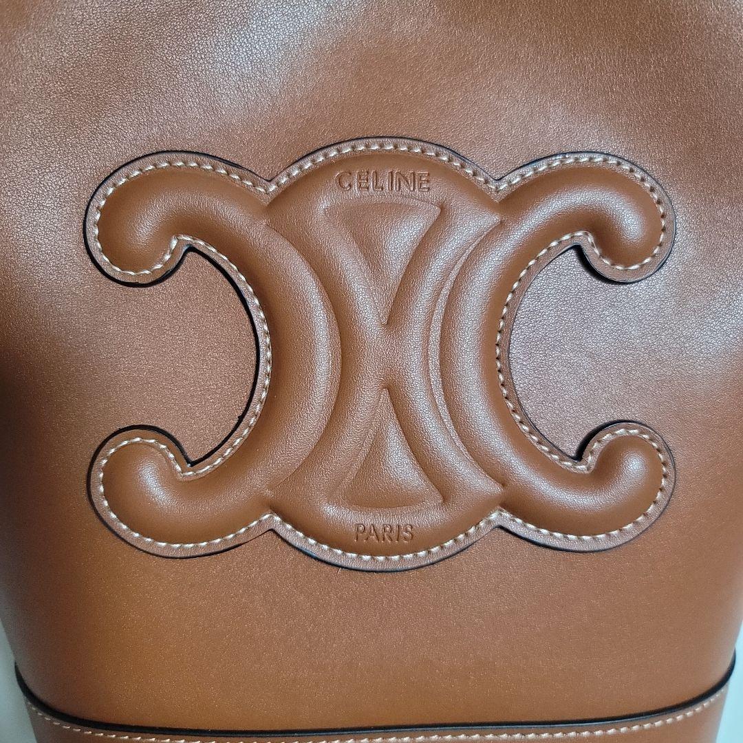 【美品】CELINE スモール バケット キュイル トリオンフ ショルダーバッグ