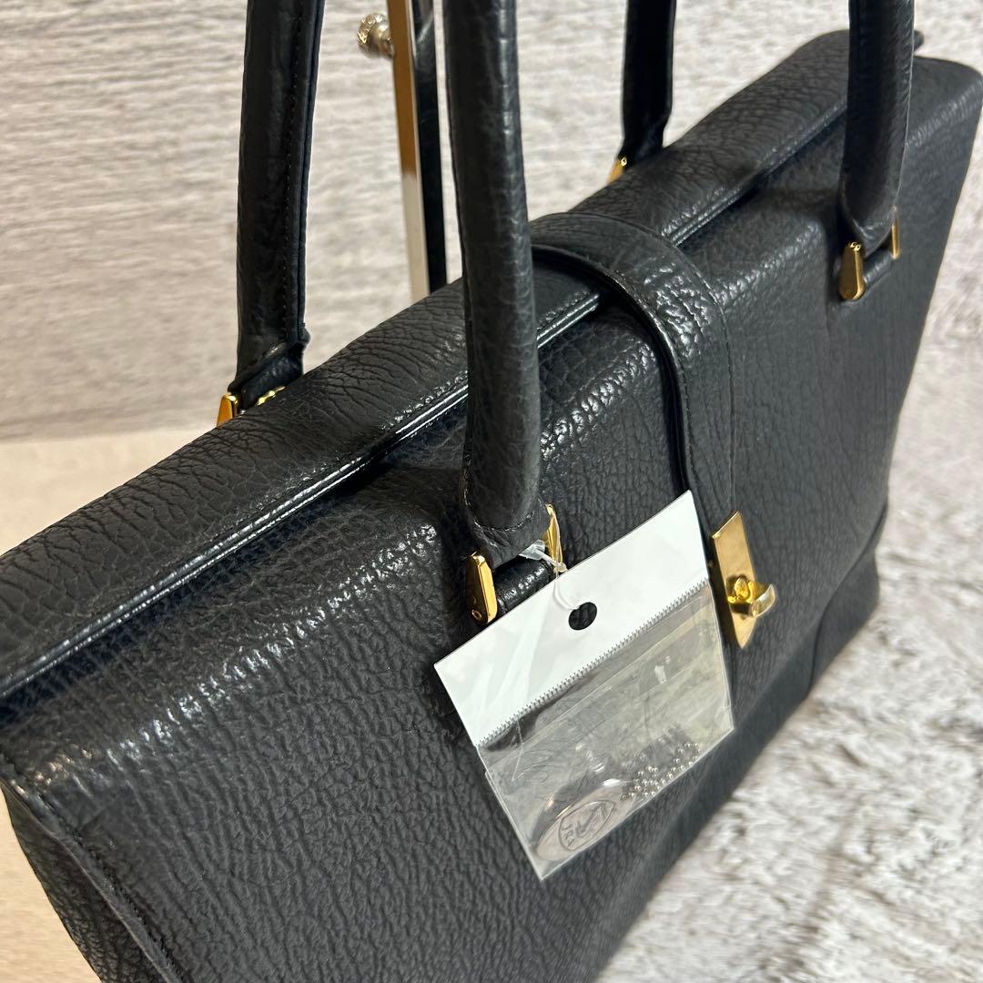 JRA認定　シャークスキン　鮫革　ビジネスバッグ　ブリーフケース