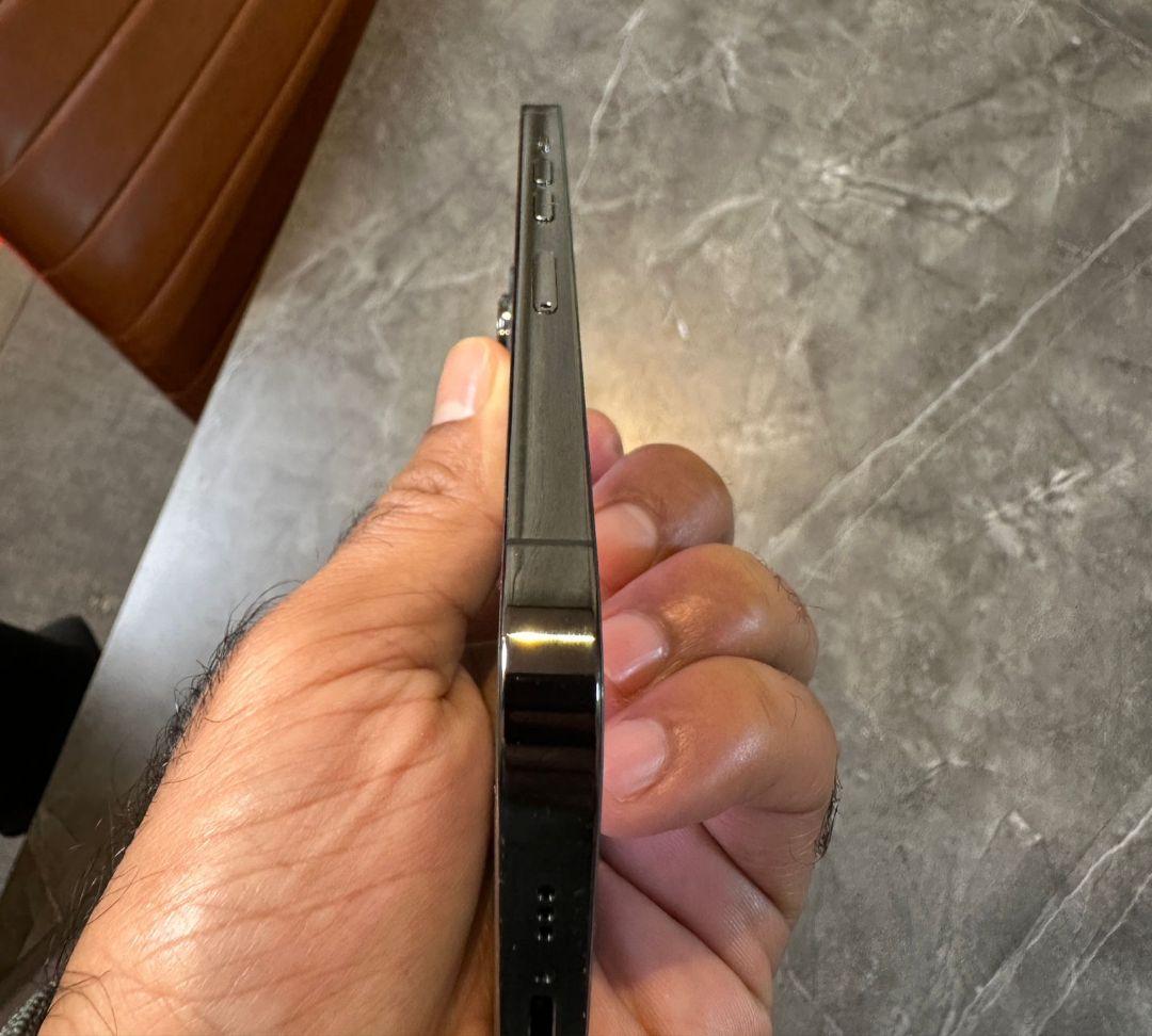 Apple iPhone 13 Pro グラファイト 本体のみ