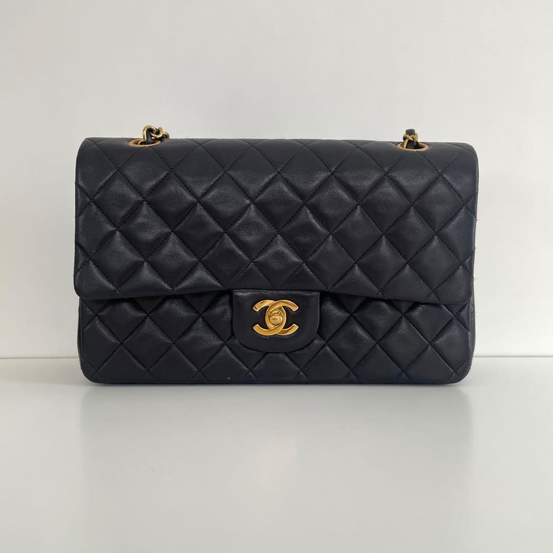 CHANEL クラシック ハンドバッグ 25 ラムスキン マトラッセ