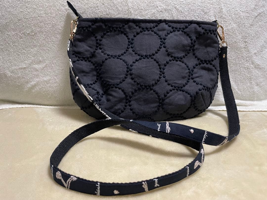 ミナペルホネン　タンバリン　ショルダーバッグ