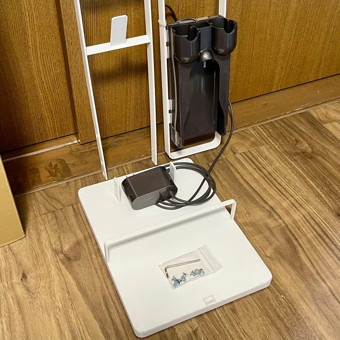 Dyson V10 Fluffy 本体 スタンド付き