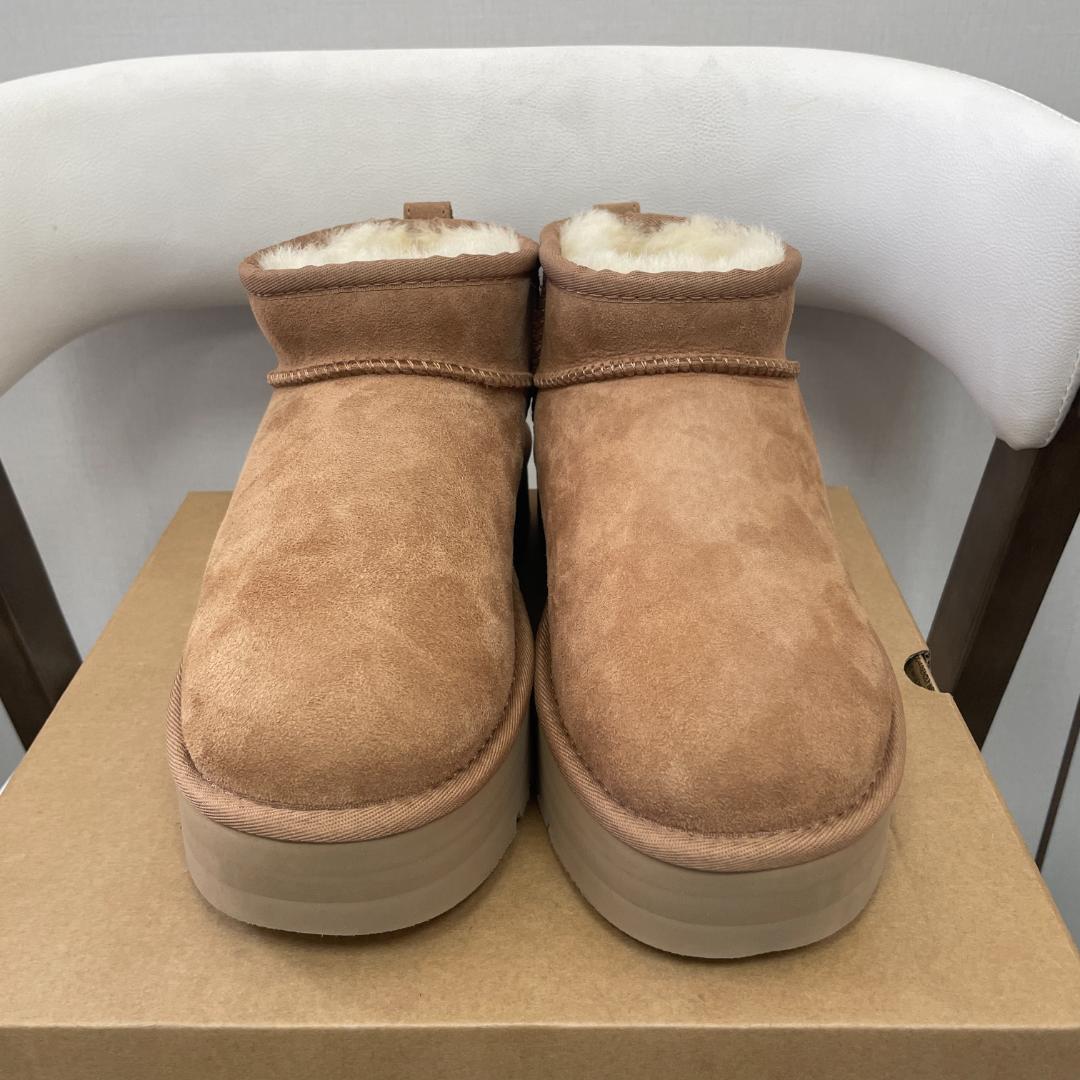 UGG クラシック ウルトラ ミニ プラットフォーム 3cm厚底ブーツ 24cm