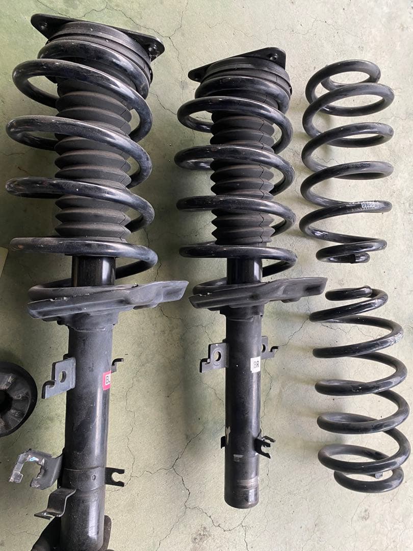 NT32エクストレイルリフトアップサスペンションキット 一式