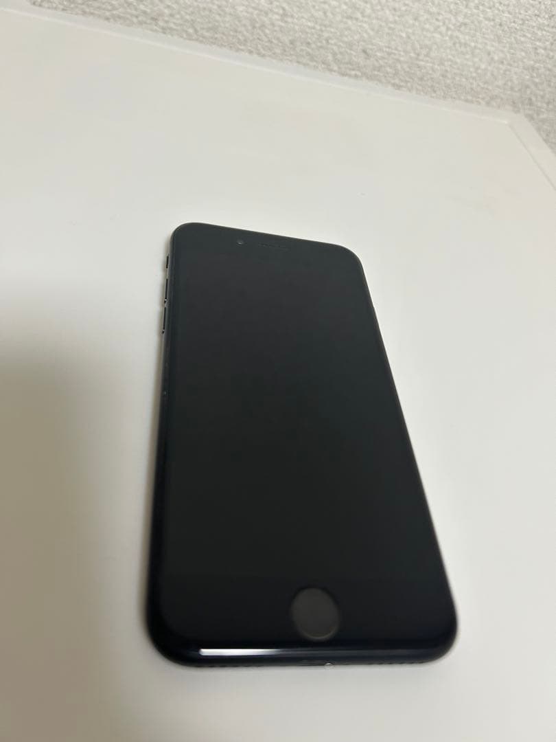 Apple iPhone SE2 容量128GB ミッドナイト ブラック本体のみ