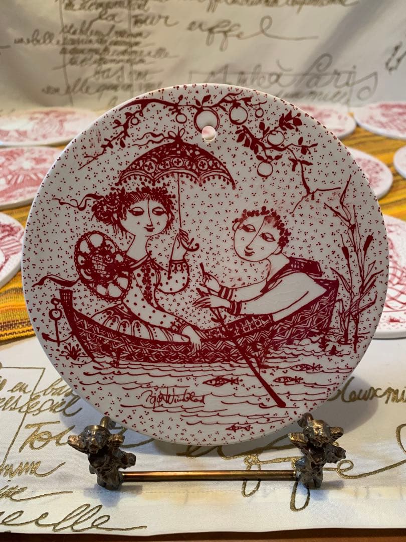 ビヨンヴィンブラッド　マンスリープレート・赤色のコンプリート12ヶ月全部！