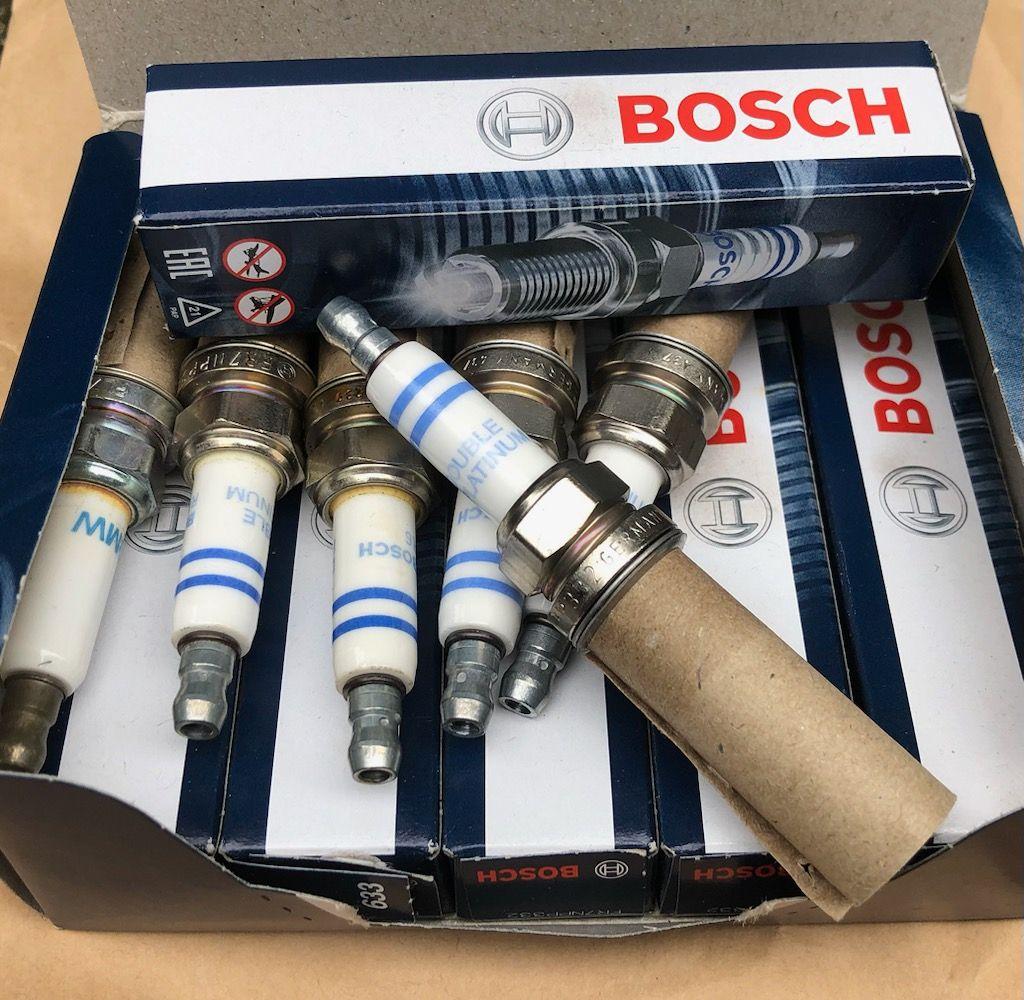 BOSCH 121221252 １２本セット
