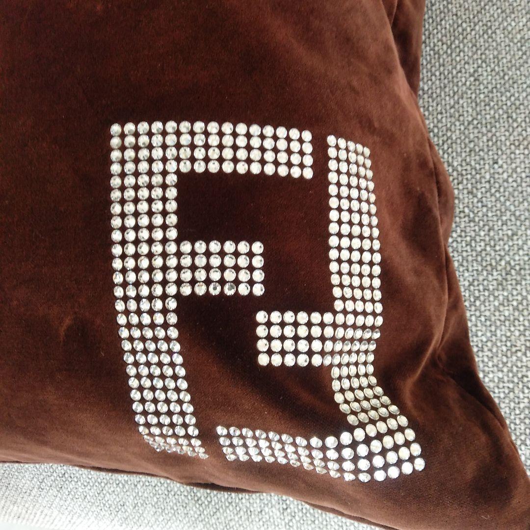 FENDI　フェンディ　ラインストーン　クッション　ベロア　2点