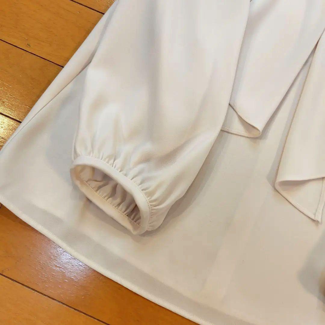 専用レリアン 近年モデル とろみパールボウタイブラウス 11L