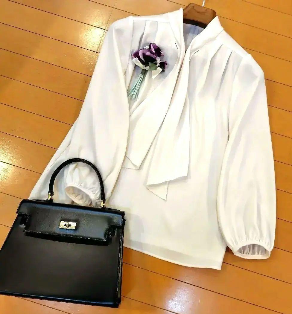 専用レリアン 近年モデル とろみパールボウタイブラウス 11L