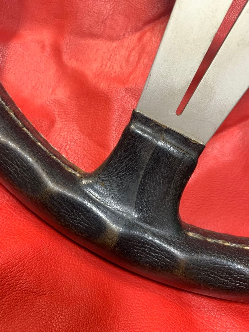 ナルディ NARDI クラシック ステアリング レザー 36センチ 1981年