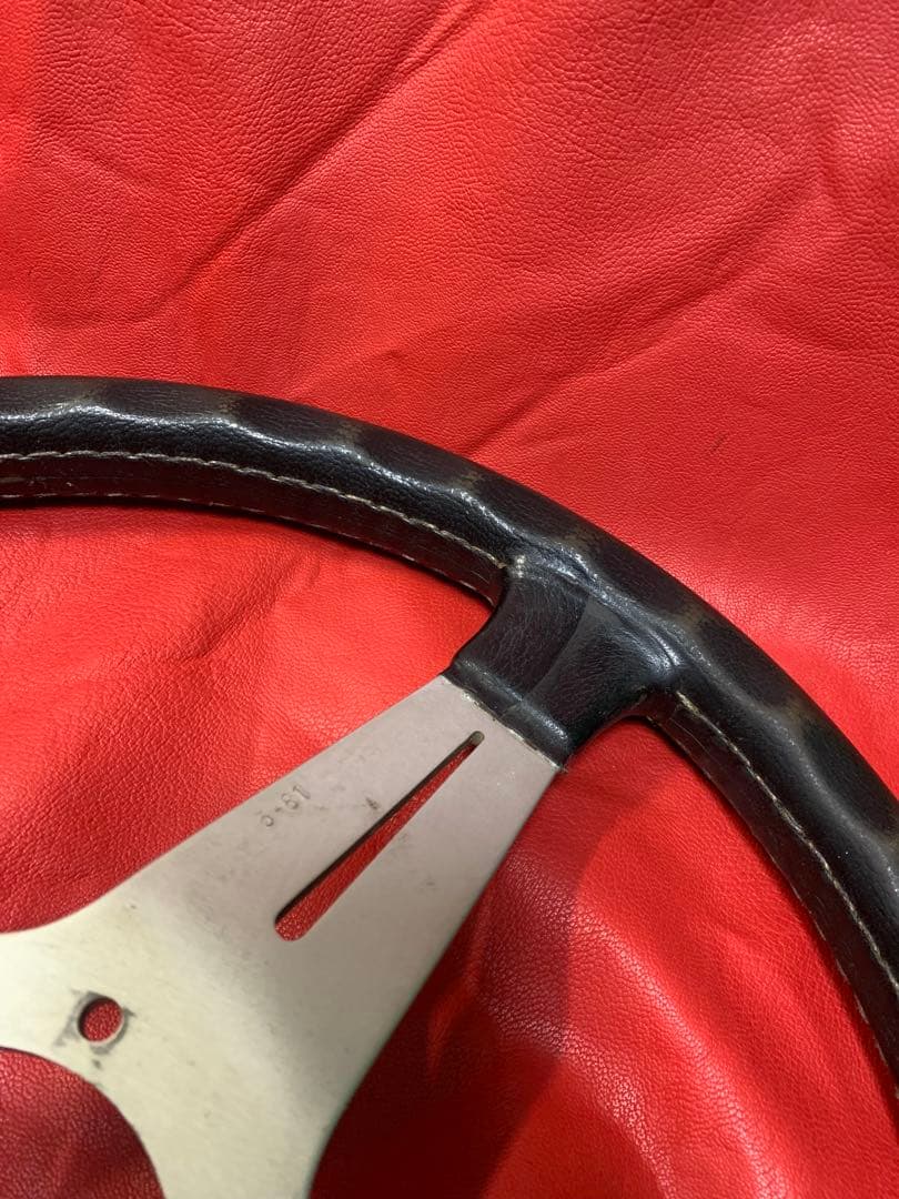 ナルディ NARDI クラシック ステアリング レザー 36センチ 1981年