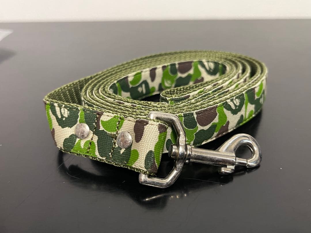 A BATHING APE ABCカモ 犬用リード 緑