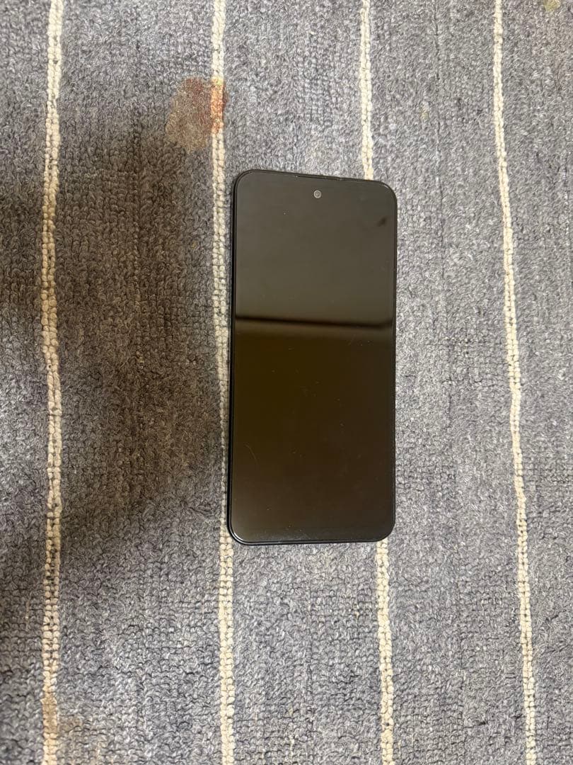 ZTE libero 5G ⅲ ブラックスマートフォン