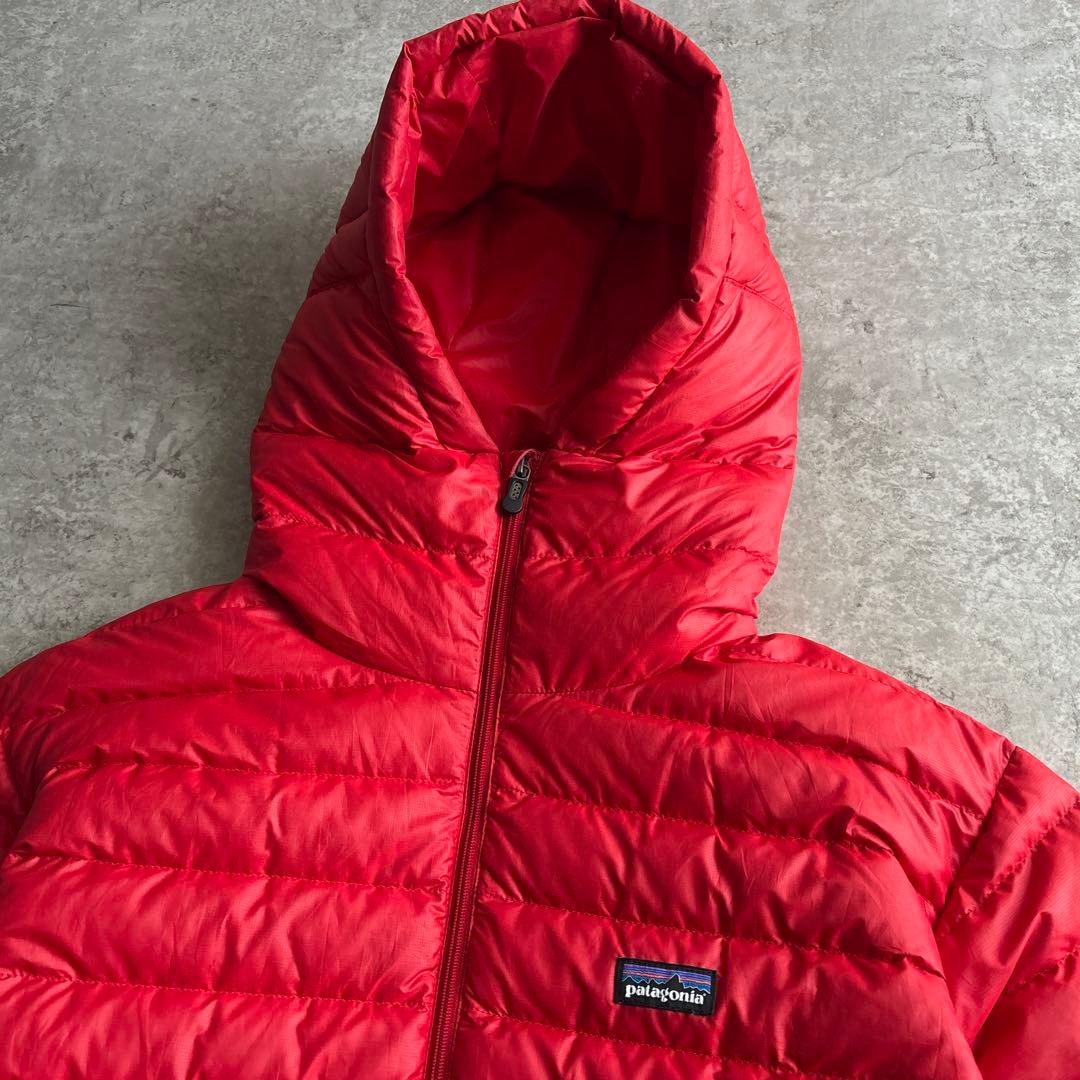 美品■patagonia パタゴニア【M】ダウンセーター ジップ フーディ 赤