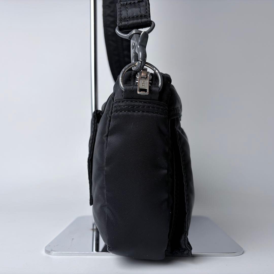 【廃盤モデル】ポータータンカーコンパクトショルダーカメラバックブラック