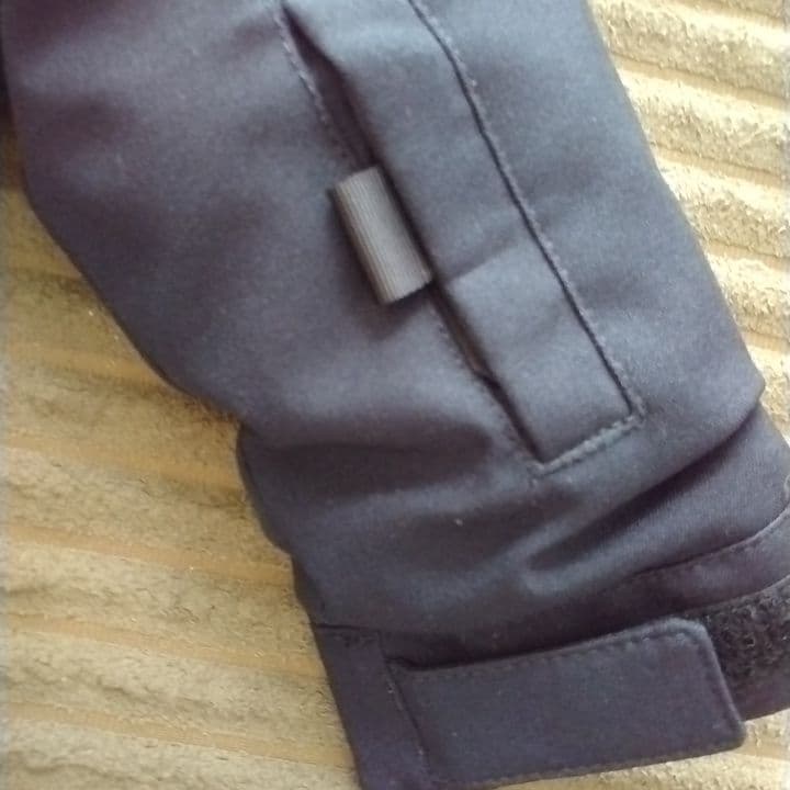 バートン　キッズウェア上下セット　スノボ　2T ご希望あればインナー付けて３点