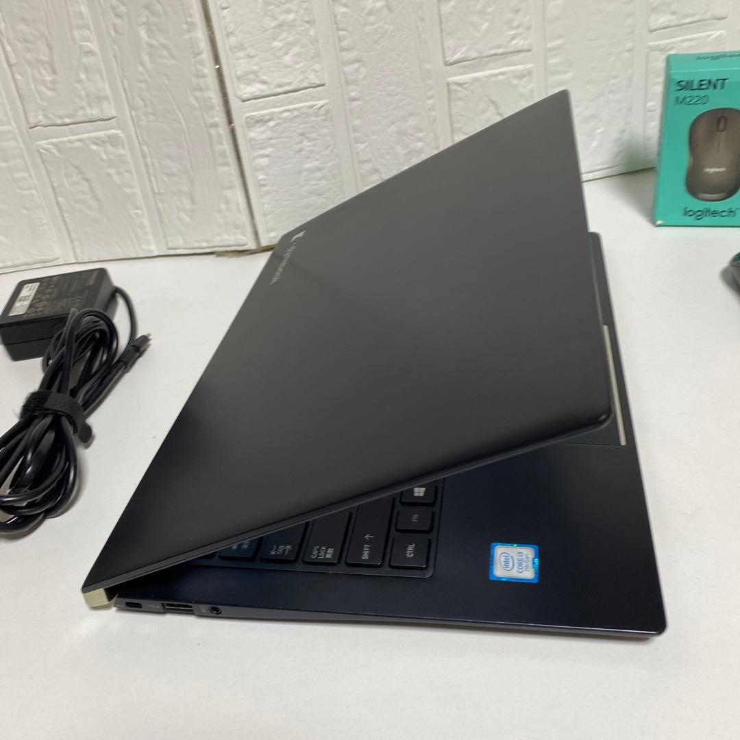 Windows11 オフィス2024年　高速起動SSD 美品　東芝ノートPC