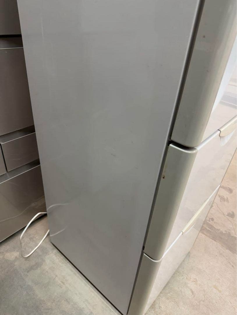 2009年式 300L HITACHI 冷蔵庫 R-S30YMV(W)