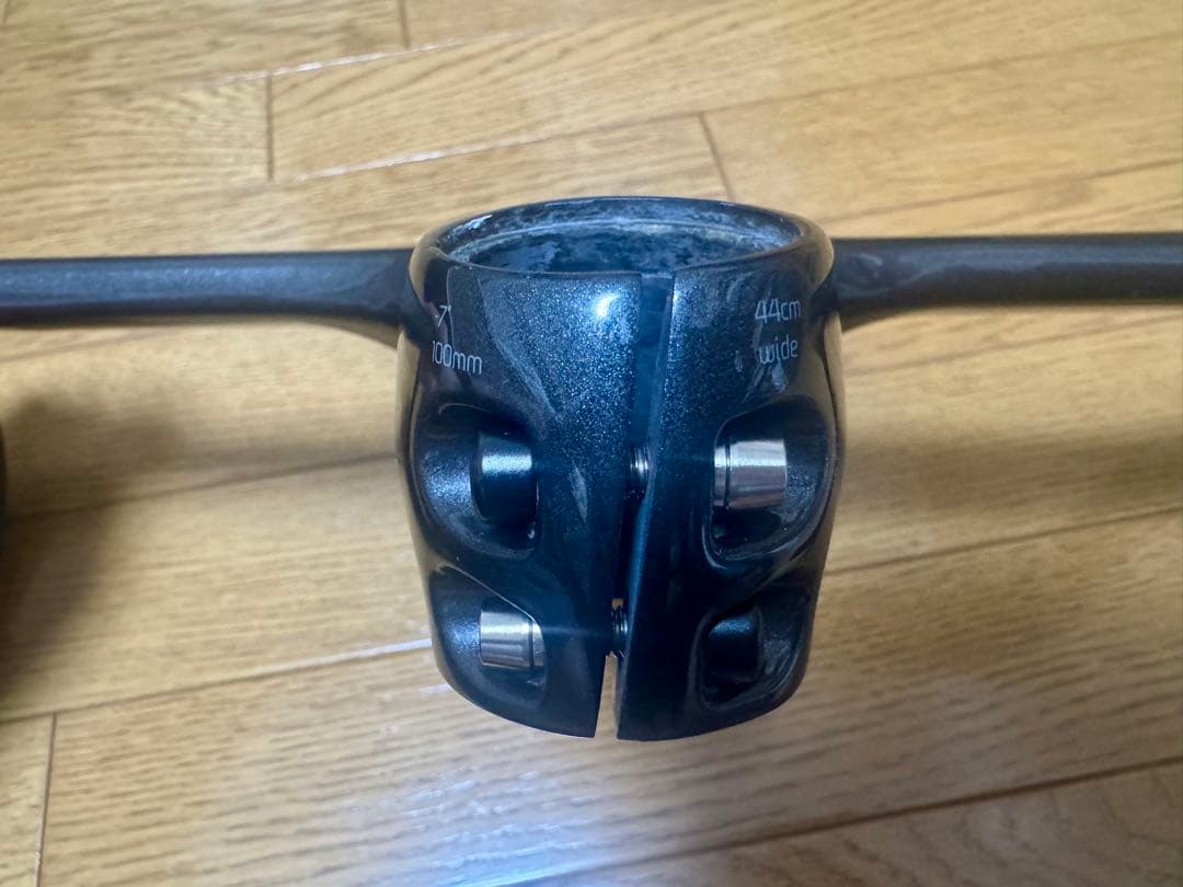 TREK MADONE専用ハンドル　440mm 100mm