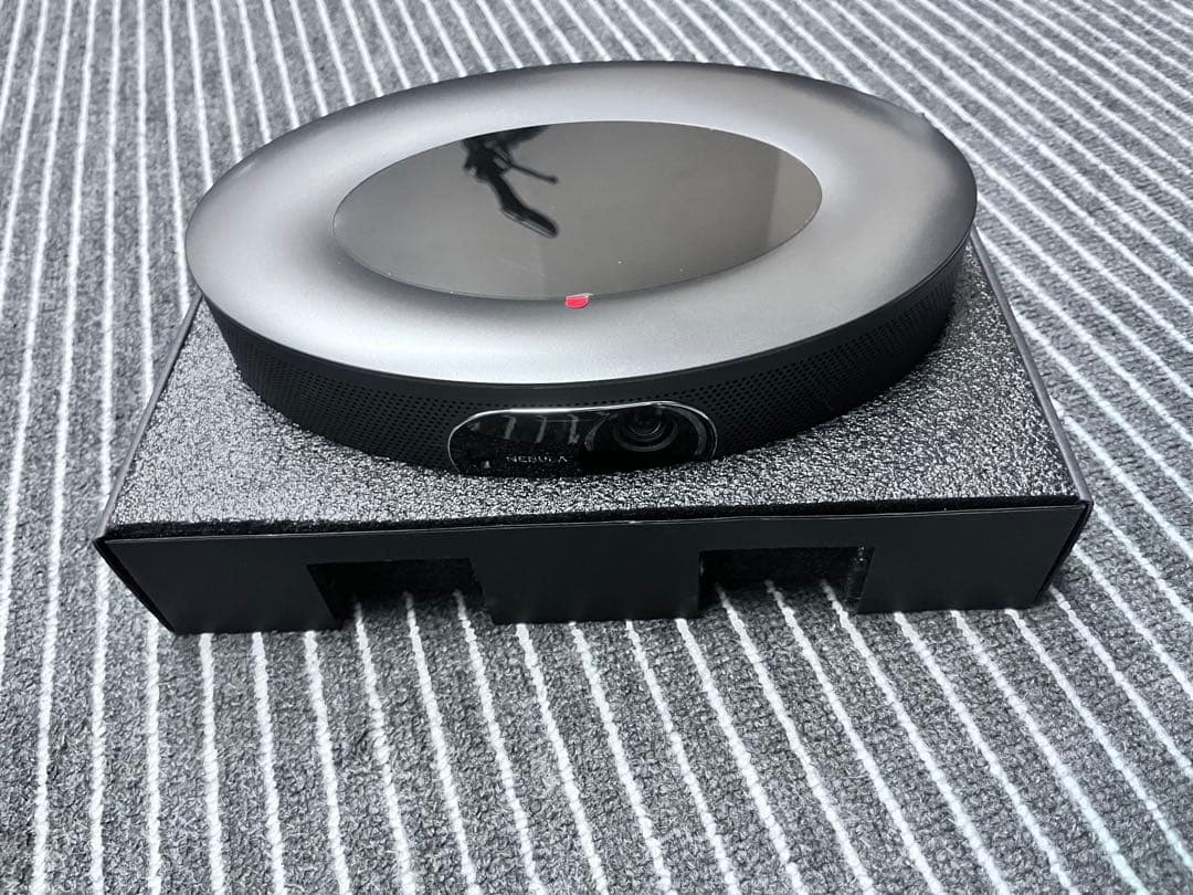 NEBULA Cosmos プロジェクター 本体&三脚付き