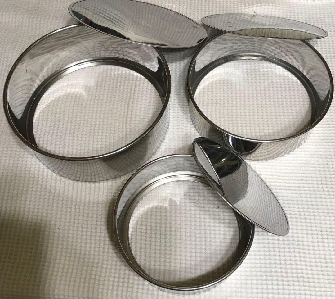 洋菓子型「タルト型＋スポンジ型＋パイ皿」纏めて　17枚＋粉ふるい　＋オマケ付