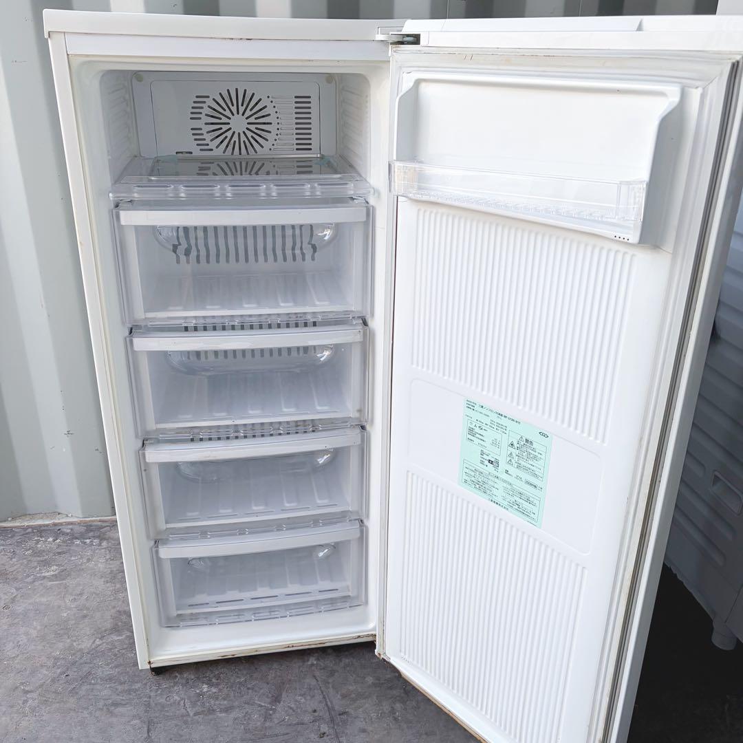 運搬取付無料！ホワイト純正MITSUBISHI大容量スリム冷凍庫！完動超美品！
