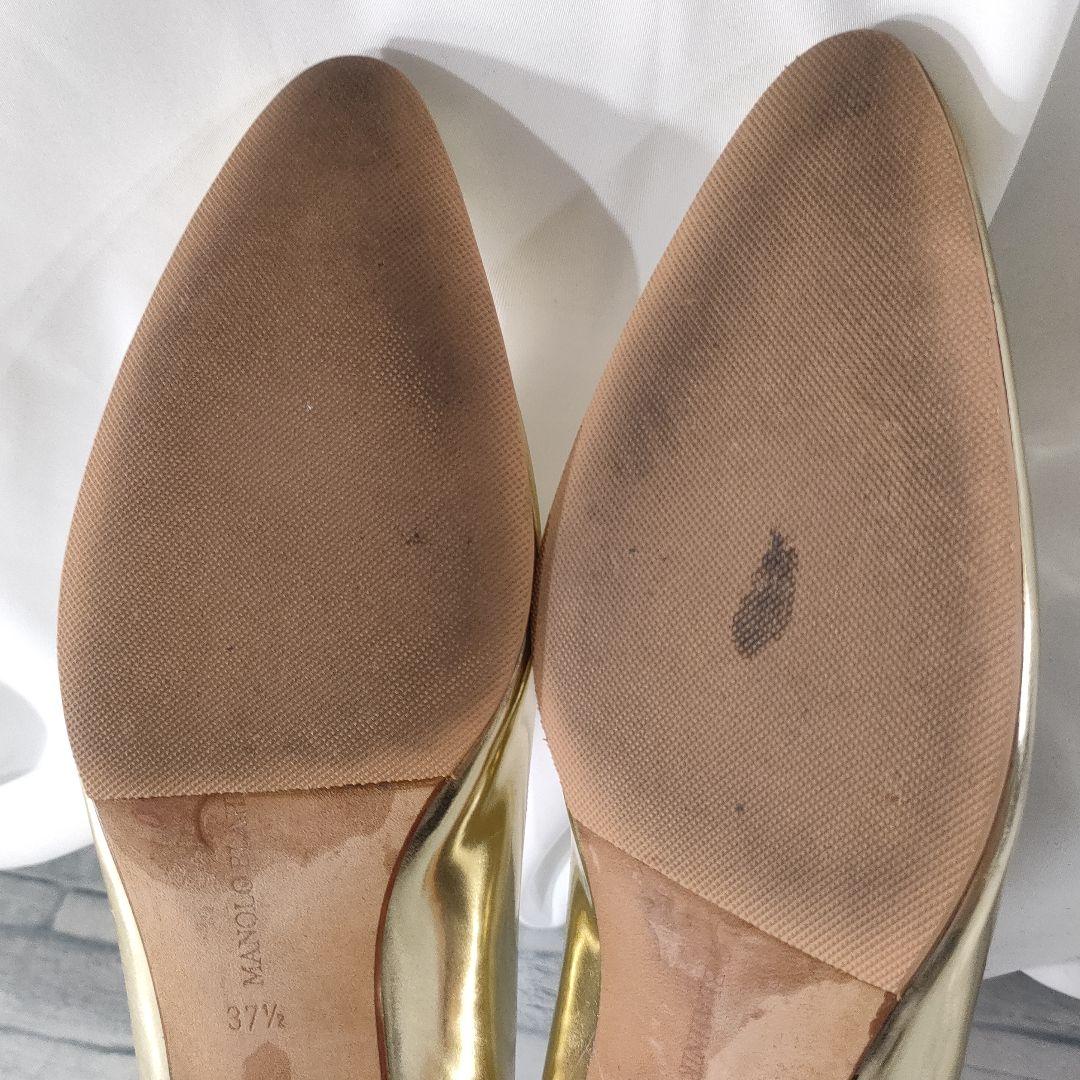 マノロブラニク　フラットパンプス　ゴールド　光沢あり◎　37.5