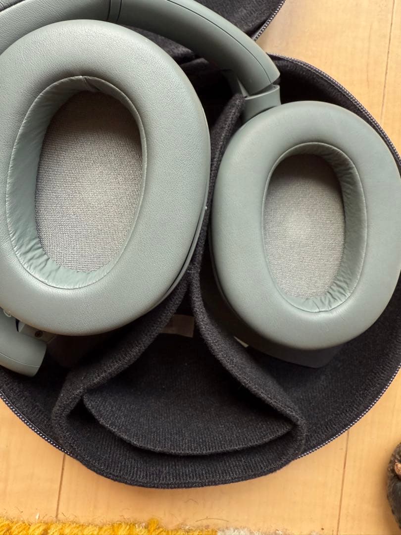 ほむか様　SONY ULT900ワイヤレスヘッドホン ノイズキャンセリング