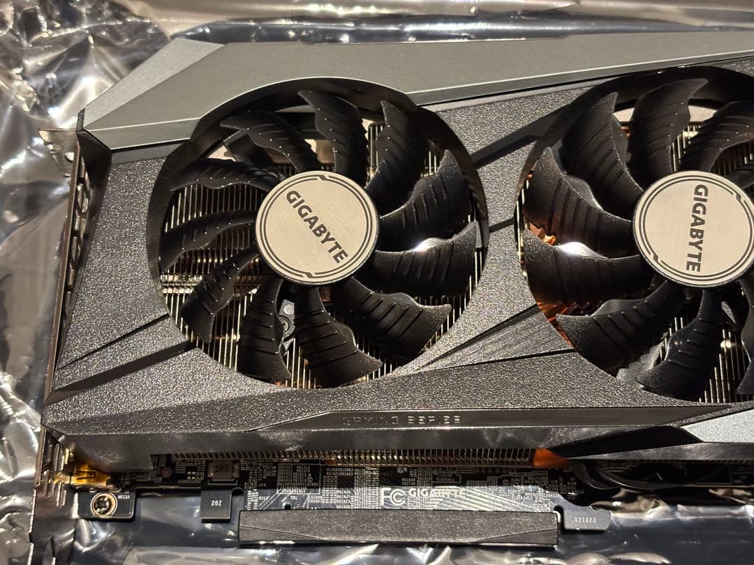 グラフィックボード・グラボ・ビデオカード GIGABYTE NVIDIA GeForce RTX 3070 Ti