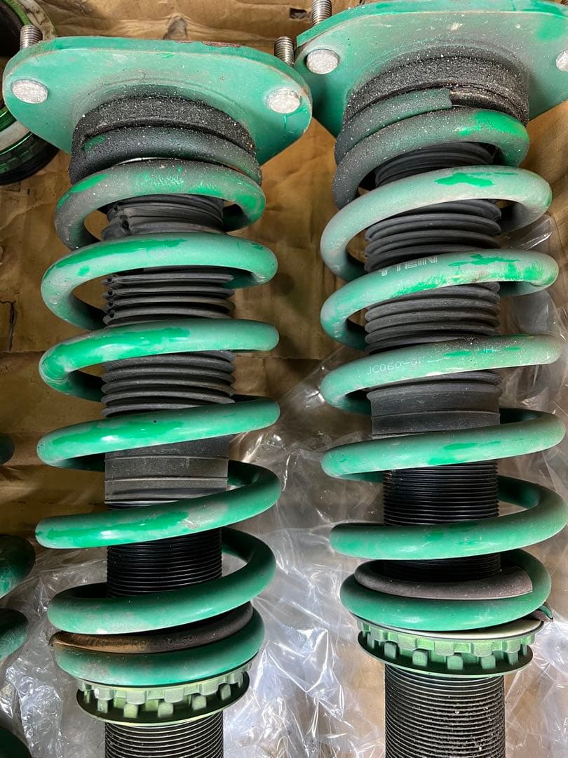 30アルファード　車高調