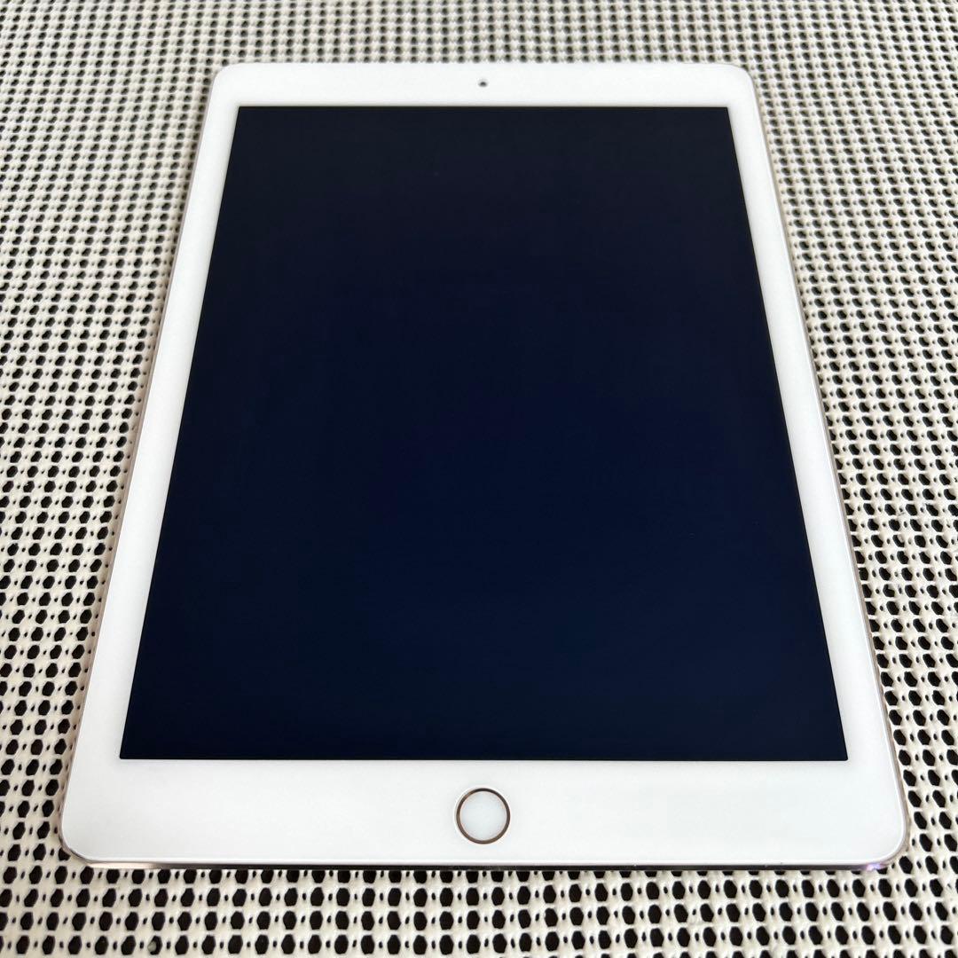 134【早い者勝ち】iPad Air2 第2世代 32GB au☆